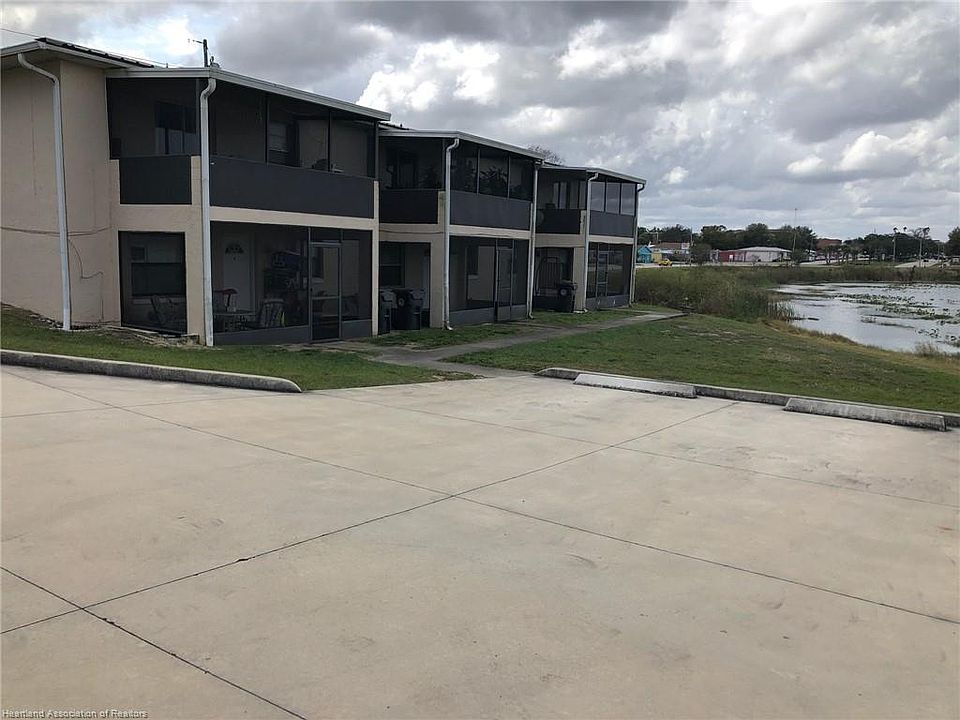 317 E Main St Avon Park FL Zillow