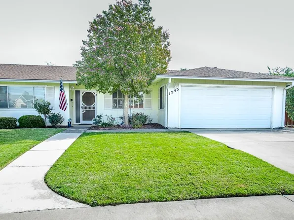1753 El Paseo Dr, Woodland, CA 95695