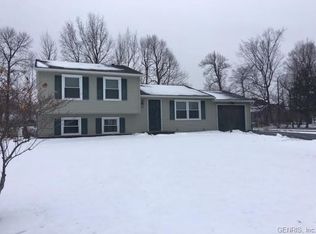 231 Drumcliff Way, Rochester, NY 14612