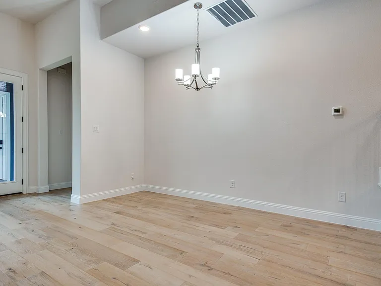 8452 Tripoli Trl — Photo 10