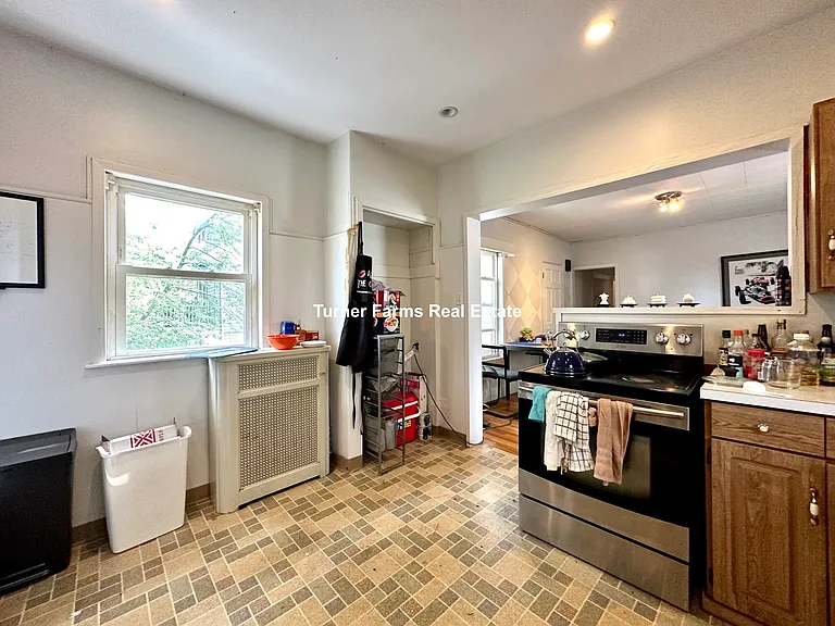 15 Curtis Ave — Photo 18