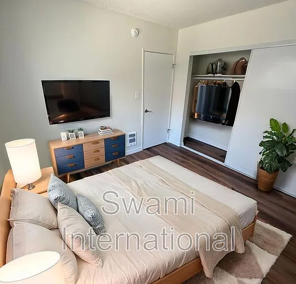1707 W 144th St #2 — Photo 9