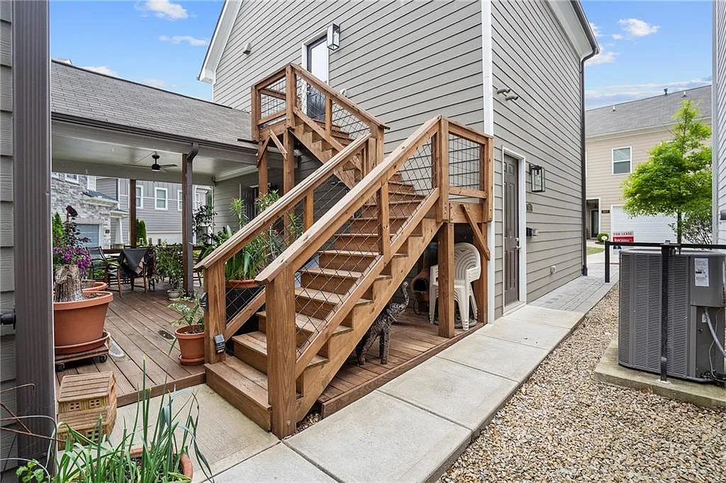 1 bed, 1.0 bath, 636 sqft, $2,000 — Photo 3