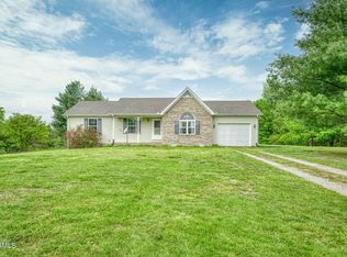 2715 Cummins Mill Rd, Cookeville, TN 38501