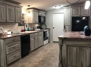 113 Circle B Rd, Braxton, MS 39044