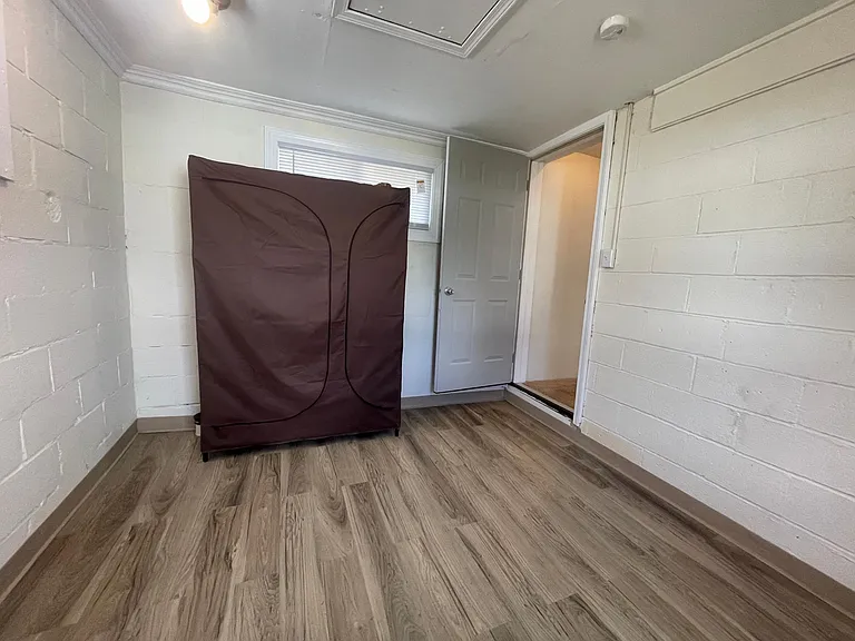 Storage room (view from back door)
