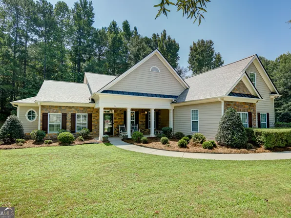 5 Renwick Dr, Senoia, GA 30276