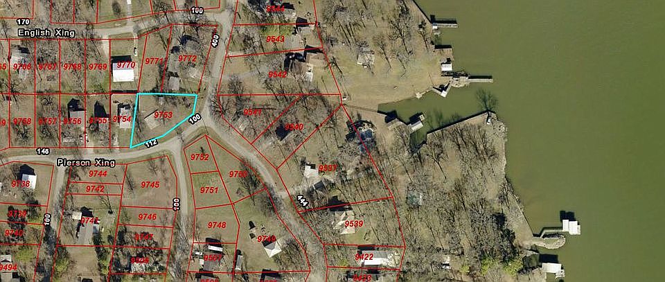 2nd image of 120 Pierson Xing