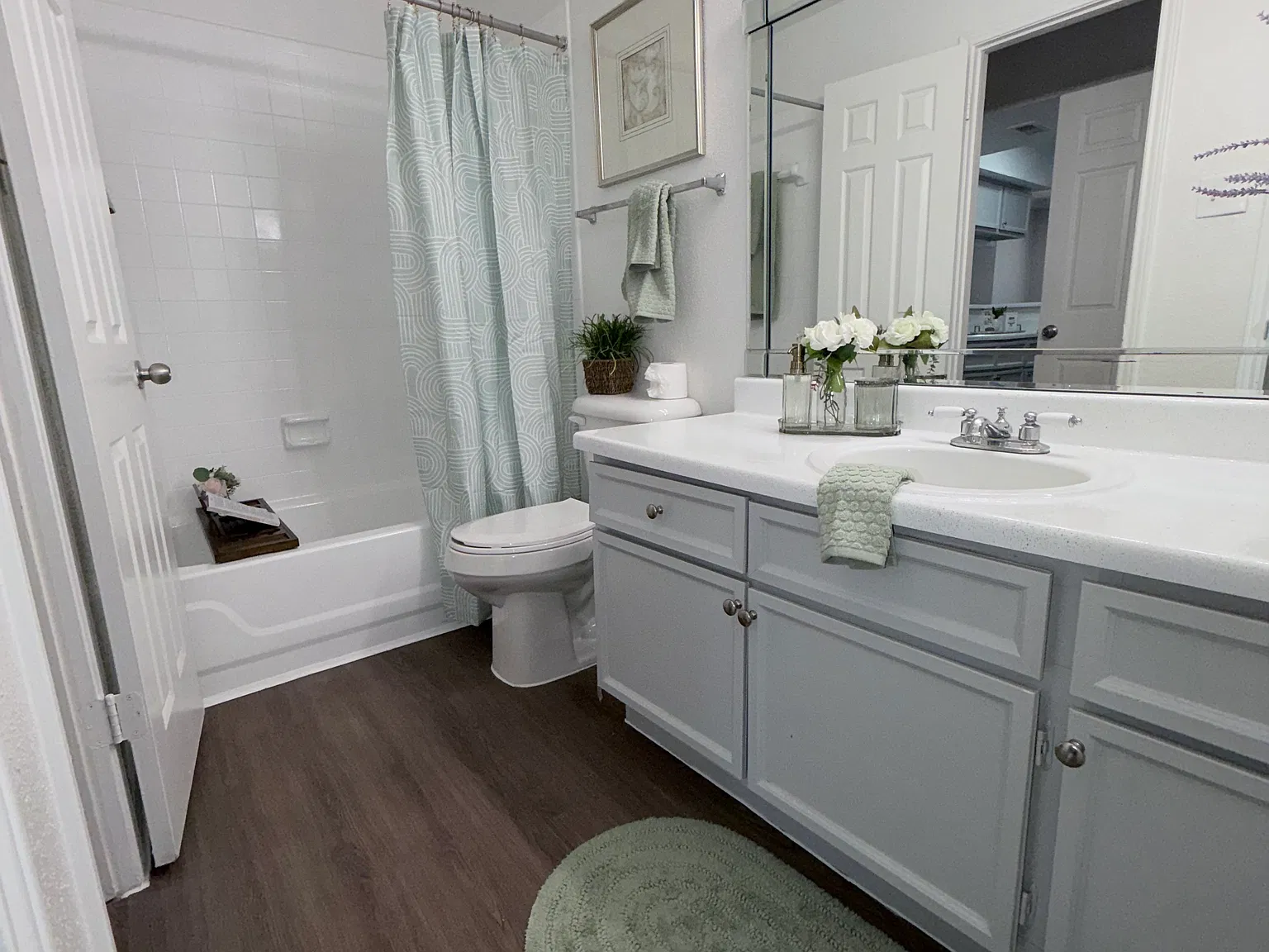 Beacon Hill Apartments — Photo 4