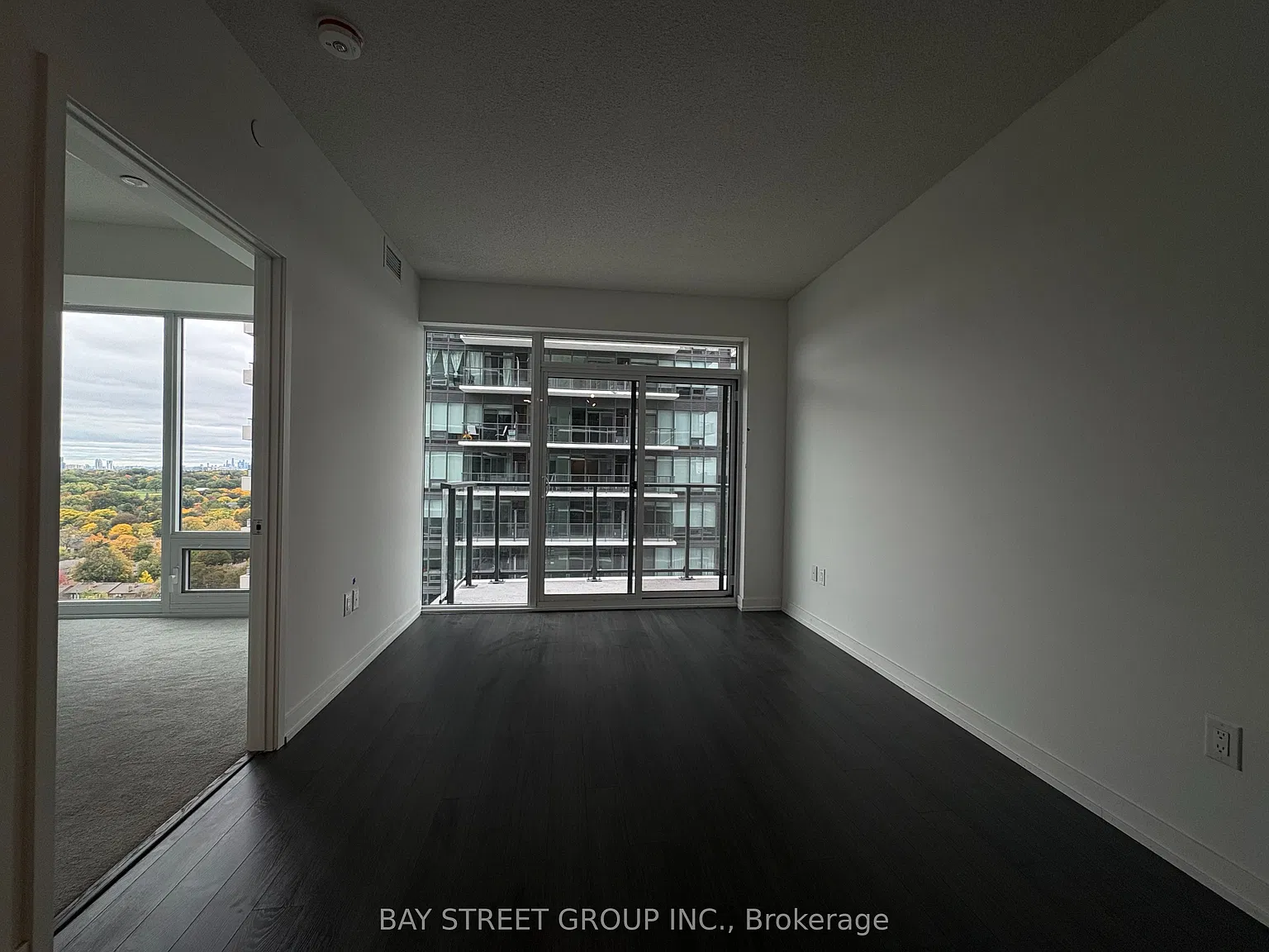 2 bed, $2,200 — Photo 3