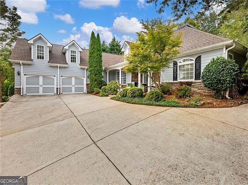 1st image of 2641 Waters Edge Dr
