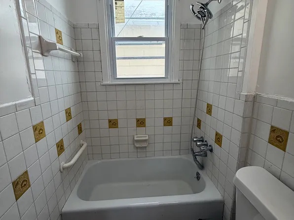 (undisclosed Address), Buffalo, NY 14211