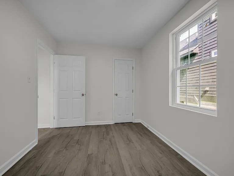 730 29th Ave — Photo 22