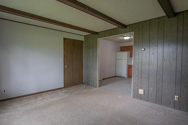 315 E Oak St #2 — Photo 10