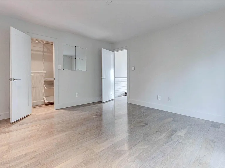1222 Marconi St — Photo 26