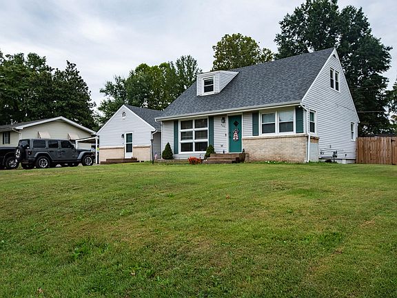 3rd image of 206 Cherry Lane