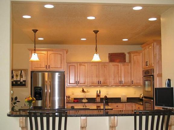 4th image of 825 Shadyridge Ct