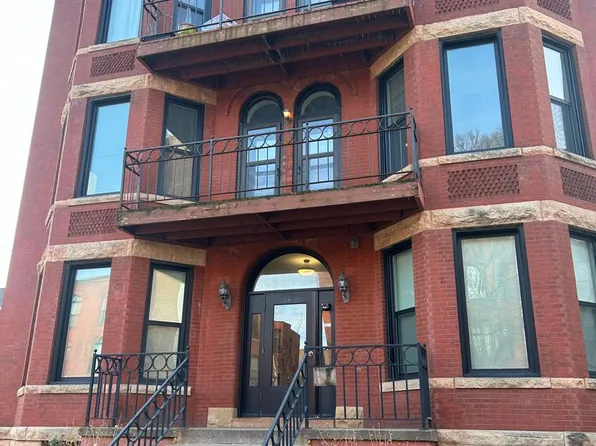 735 East 16th Street (New Town), 735 E 16th St APT 2, Minneapolis, MN 55404