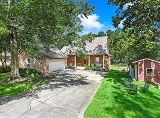 31792 River Pines Dr, Springfield, LA 70462