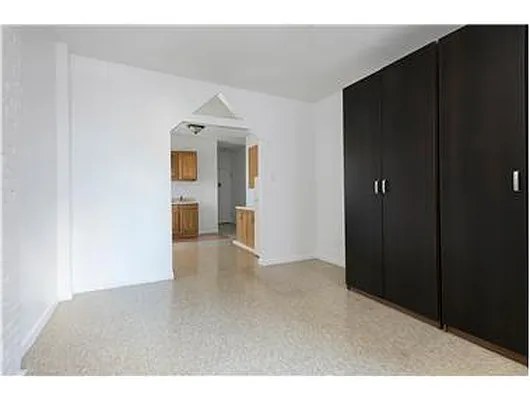 Rented by Douglas Elliman | media 3