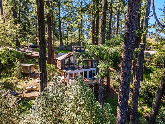 5th image of 55 Sylvan Way