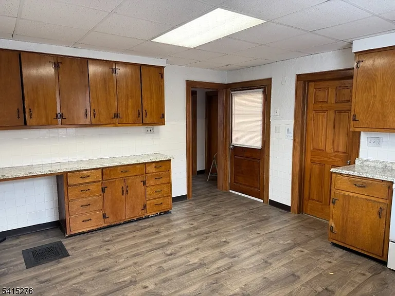 59 Walnut St #1 — Photo 8