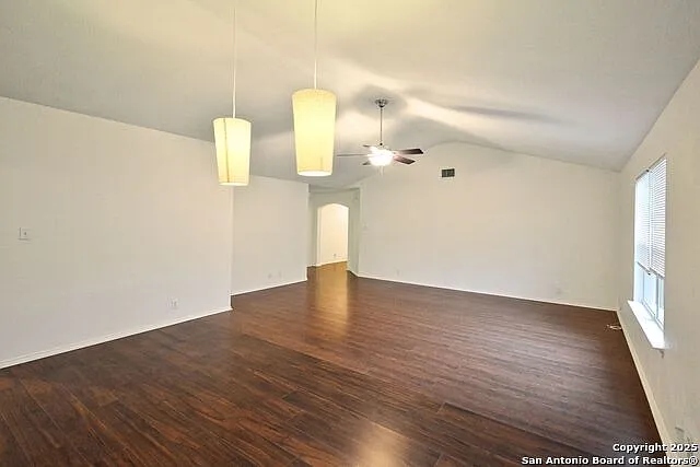 419 Aaron Ln — Photo 15