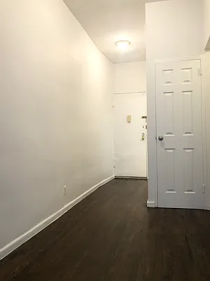 Rented by Lindemar LLC | media 9