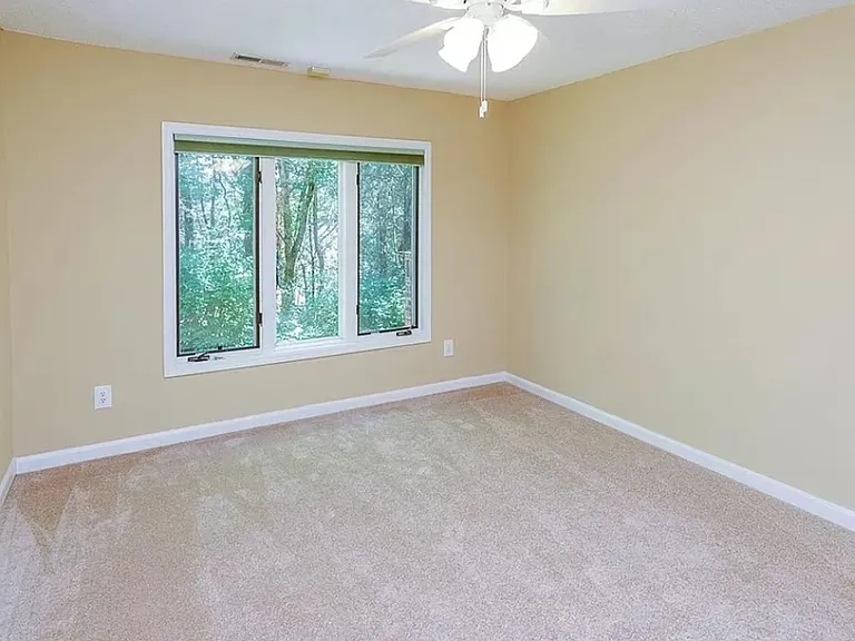 207 Mountain Ridge Dr SE — Photo 35