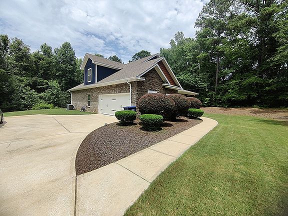 2nd image of 80 Lee Road 2182