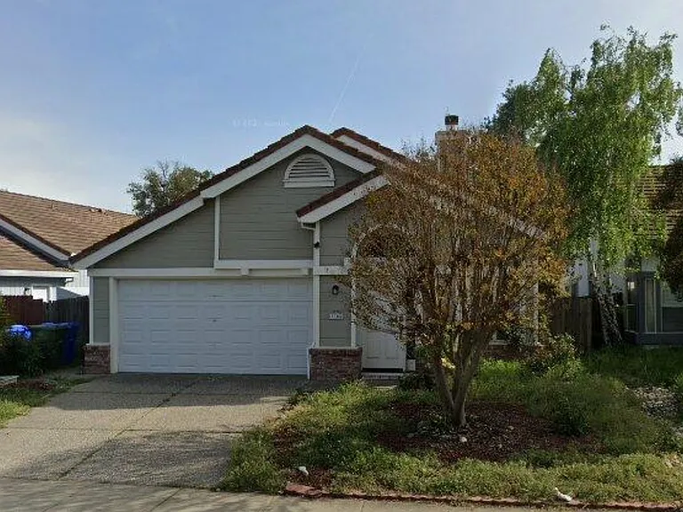 5308 Lake Pleasant Dr — Photo 2