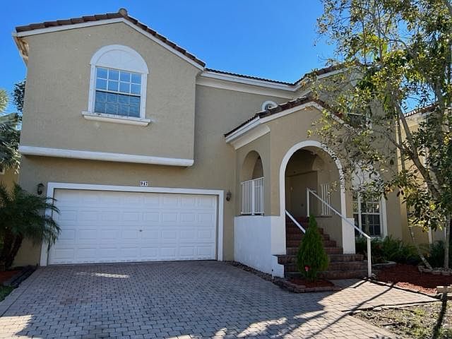 1st image of 947 NW 127th Ave