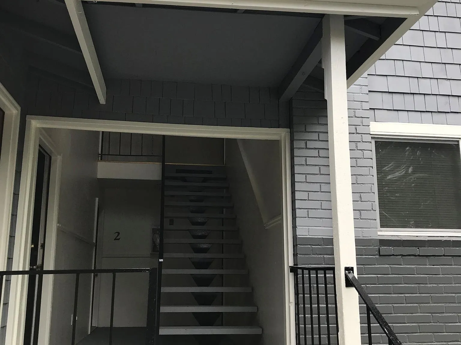2 bed, 900 sqft, $1,495 — Photo 4