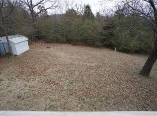 1914 N 30th St, Van Buren, AR 72956