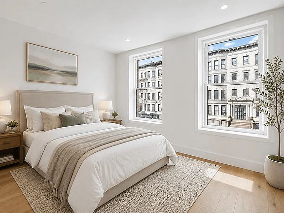 3rd image of 1436 Pacific St Unit Penthouse 7
