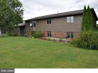 487 Country View Rd, Hudson, WI 54016