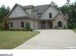 205 Sterling Gate Ln, Alabaster, AL 35007