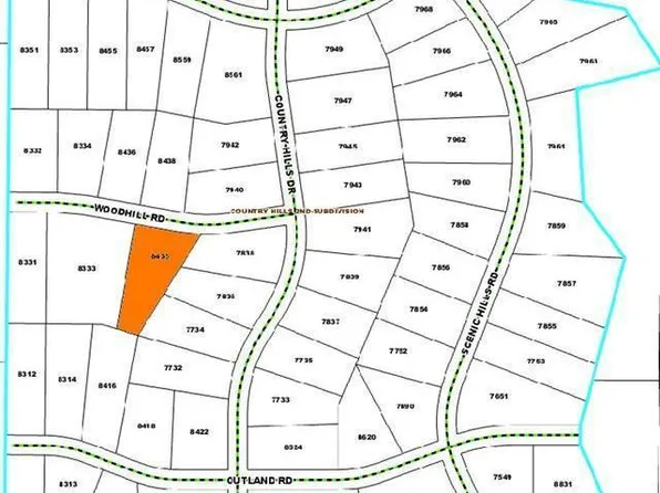 8435 Woodhill Rd, Bismarck, ND 58503