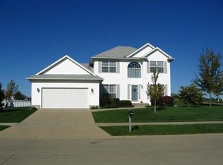 350 W 34th Ave, Marion, IA 52302