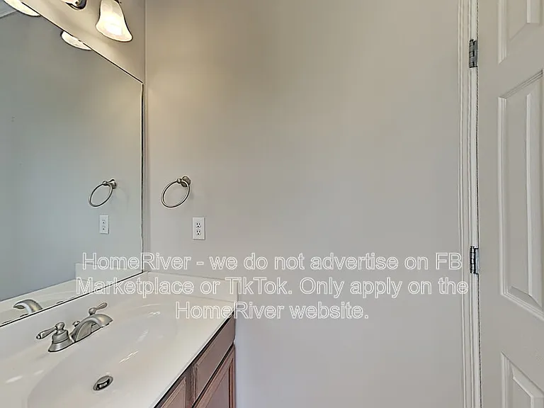 305 Williamson St SE — Photo 20