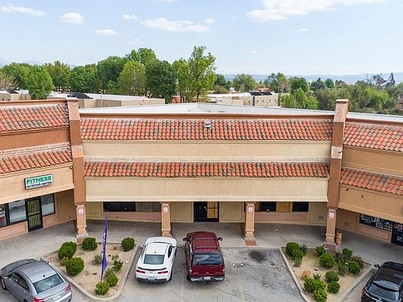 3rd image of 2065 E Highland Ave