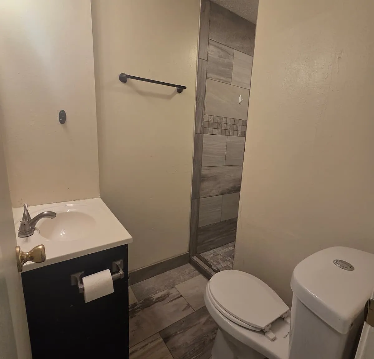 3 bed, 1368 sqft, $1,595 — Photo 2