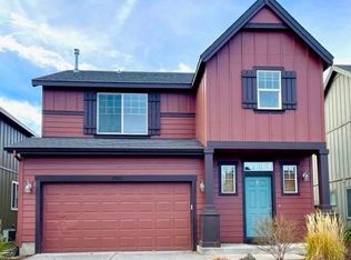 2883 NE Sedalia Loop, Bend, OR 97701