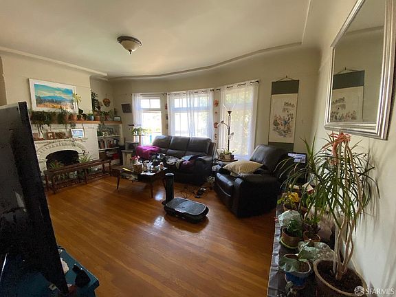 3rd image of 763-765 16th Ave