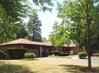 6017 Washington St, Downers Grove, IL 60516