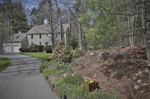 1st image of 2 Olde Stable Ln