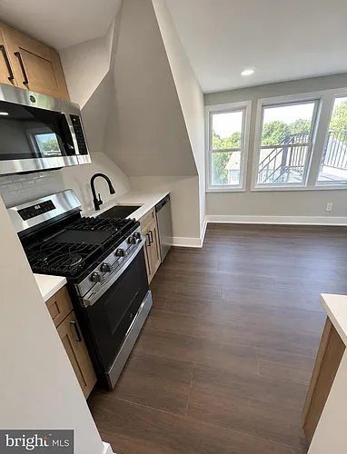 122 Burmont Rd #4 Photo 1