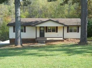 452 Academy Dr, Friendsville, TN 37737