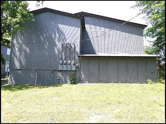 1813 Sanford Dr #3 — Photo 18