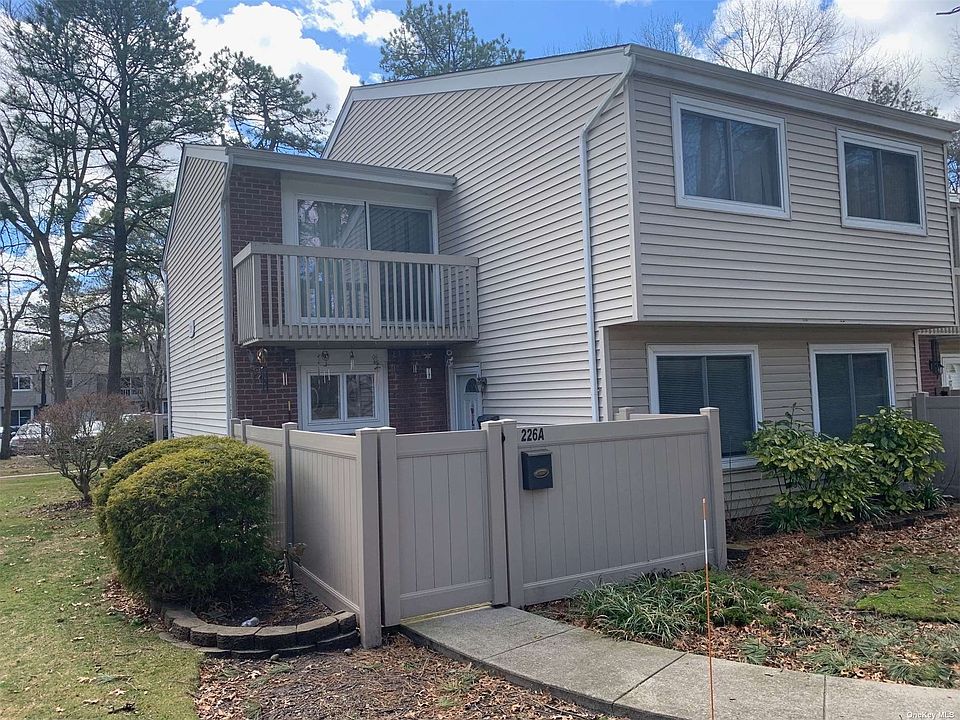 226 Springmeadow Drive UNIT A, Holbrook, NY 11741 | Zillow